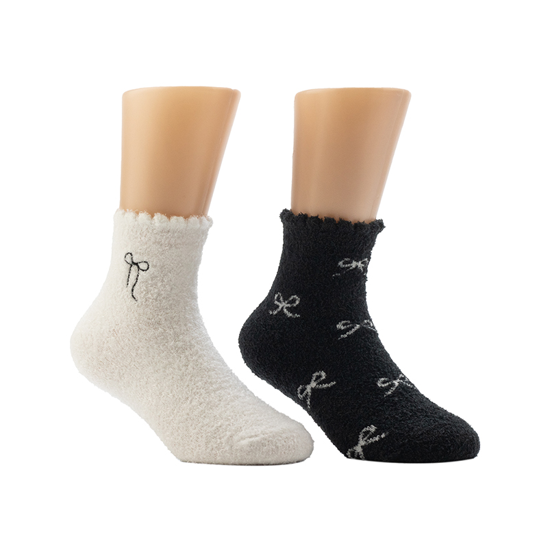 Damen-Socken mit Schleifenmuster und Schwan